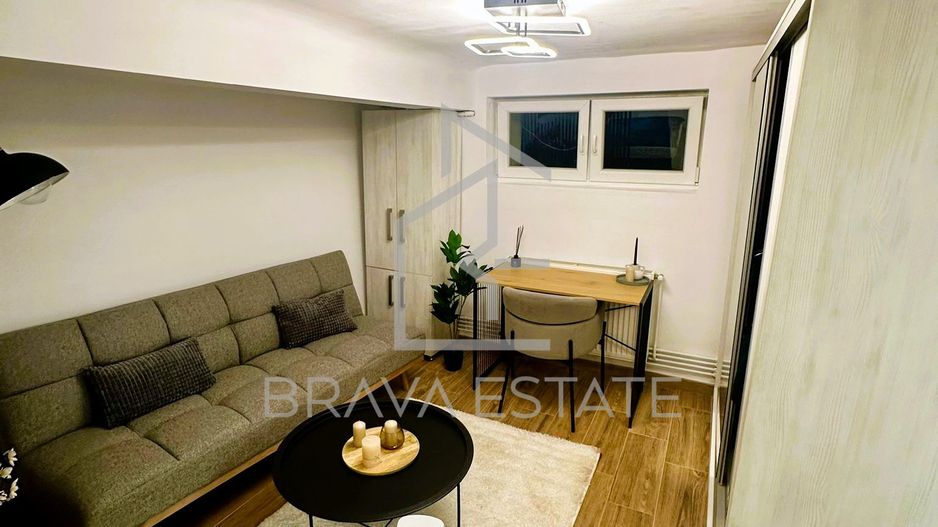 Apartament o cameră, 30 mp,  ultracentral, curte interioară 30 - Poză 7