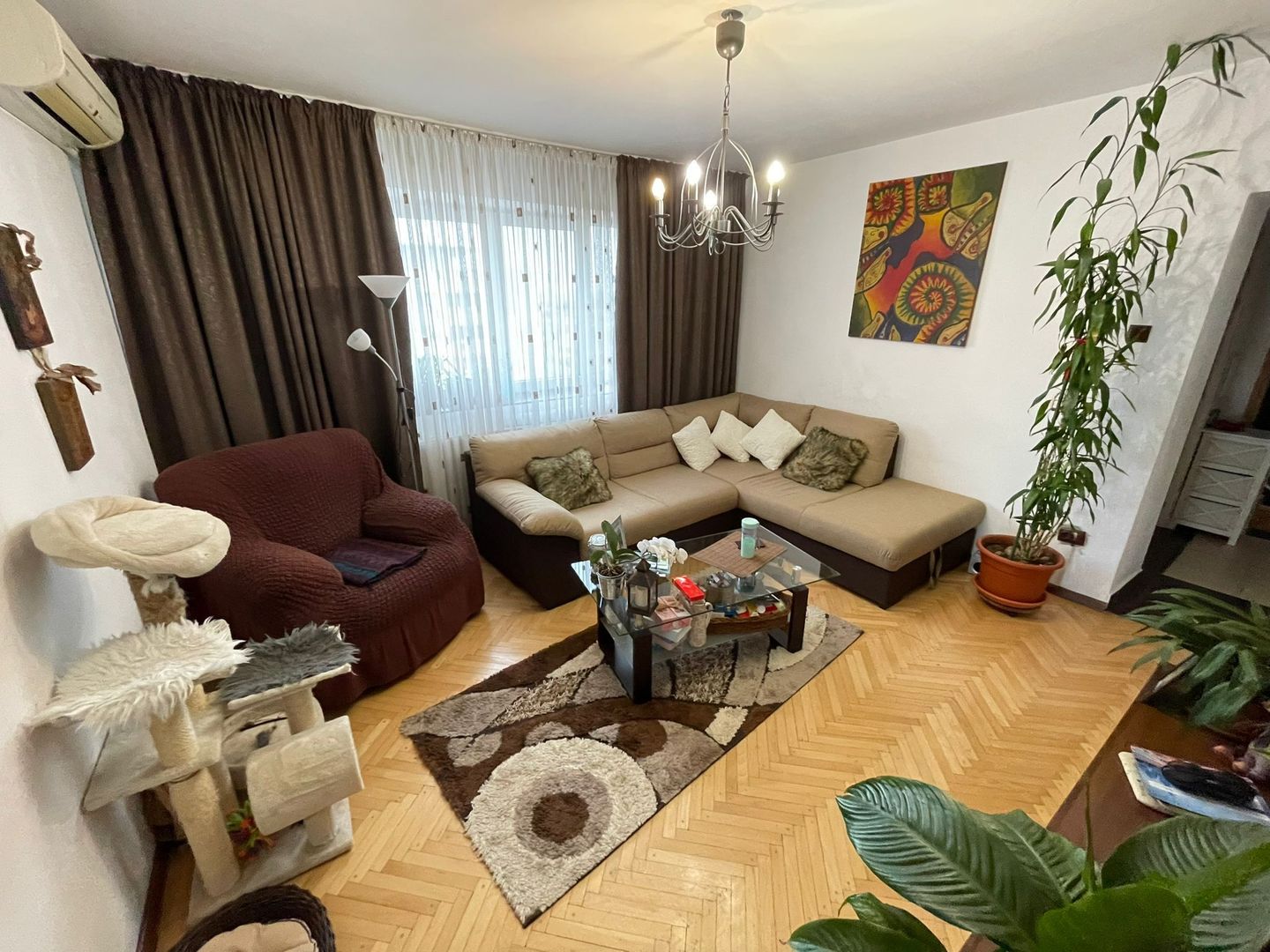 APARTAMENT 3 CAMERE 1 MAI | CHBRIT - Poză 2