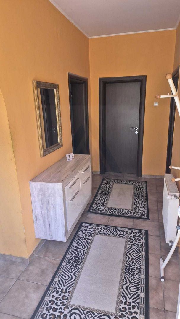 Casa 80 mp utili curte de 30 mp terasa inchisa 6 mp zona Hipodrom 1 - Poză 6