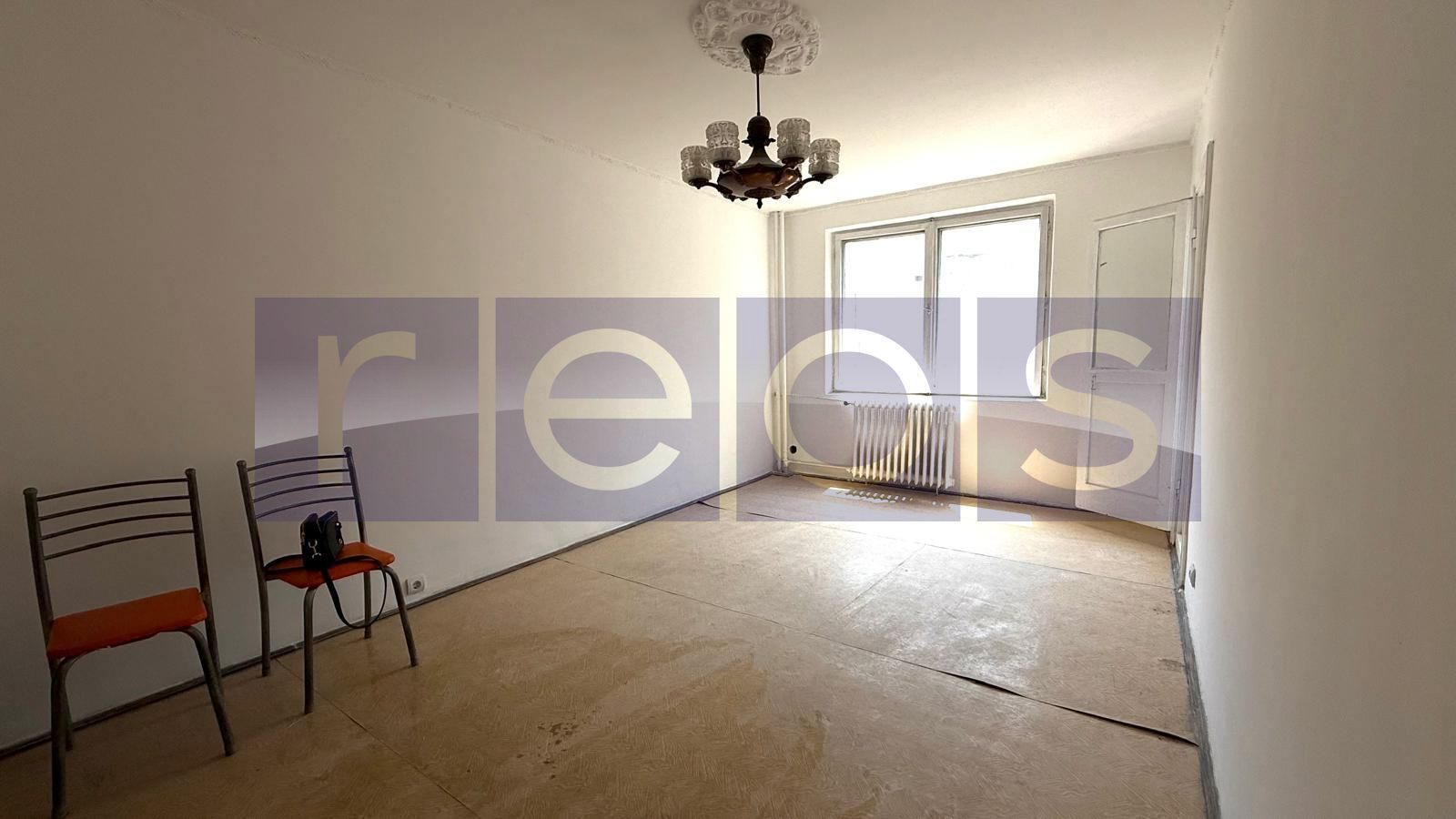 APARTAMENT DE VÂNZARE 3 CAMERE + LOC DE PARCARE + BOXA ZONA POLONĂ - Poză 1