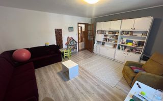 Casă spațioasă cu 2 apartamente, acces din 2 străzi – zona Lipovei - Poză 3