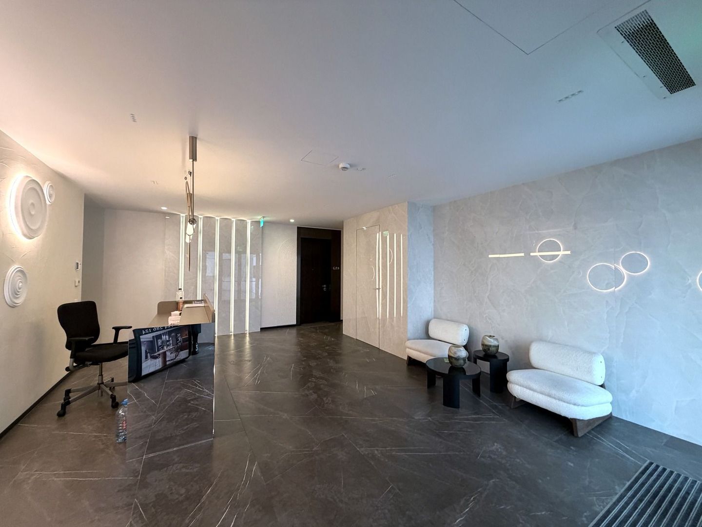 Studio dublu One Lake Club mobilat si utilat - Poză 9