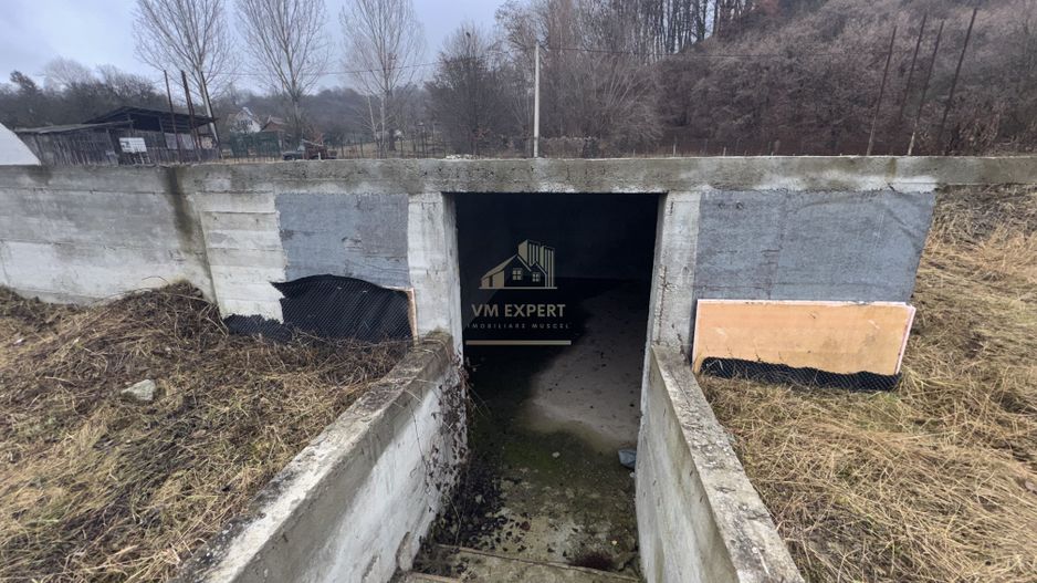 TEREN INTRAVILAN 2200 MP CAMPULUNG ARGES - Poză 33