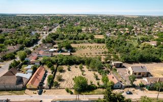 Casă cu teren 3332mp în Bătania - Poză 17