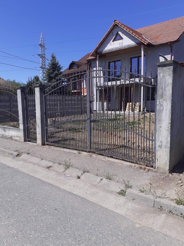 Vând casa semifinisata - Poză 4