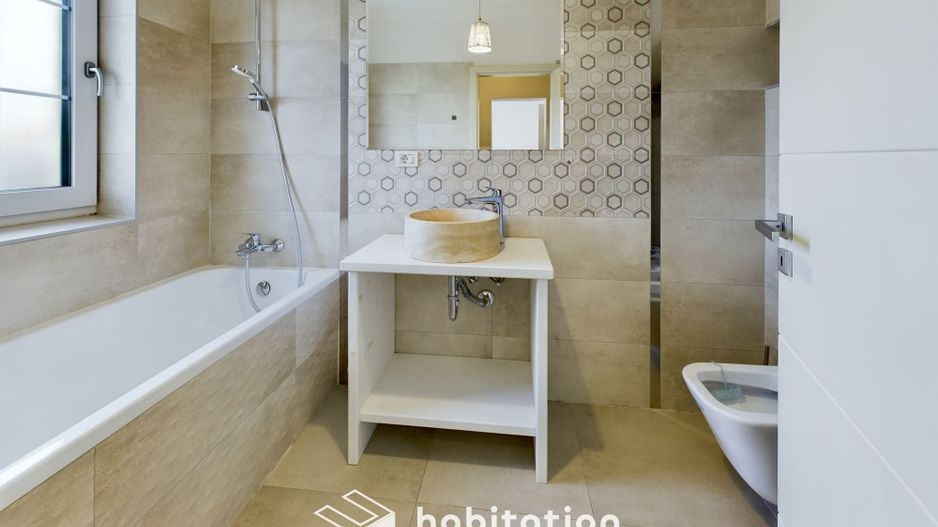 Casă de închiriat – confort și natură in Dumbrăvița - tur virtual - Poză 18