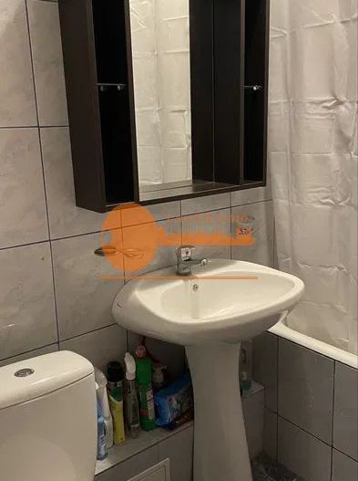 2 Camere 4 minute Metrou Gorjului-Bloc Reabilitat - Poză 5