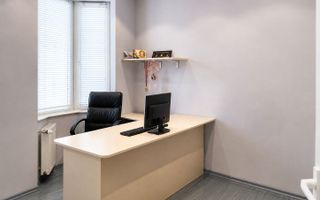 Casă elegantă de vânzare | Complet mobilată și utilată | Oradea - Poză 10
