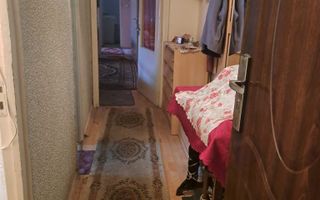 BRASADAS vinde ap 2 cam etaj 4/4 in Micro 16. - Poză 4