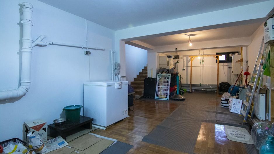Casă / Vilă, 5 camere, teren 690 Mp., Prelungirea Ghencea - Maracineni - Poză 45