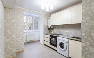 Vânzare, apartament, 2 camere, strada Florilor Rîșcani - Poză 1