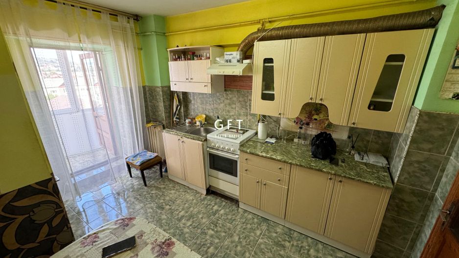 Apartament 3 camere, zona centrala - Poză 5