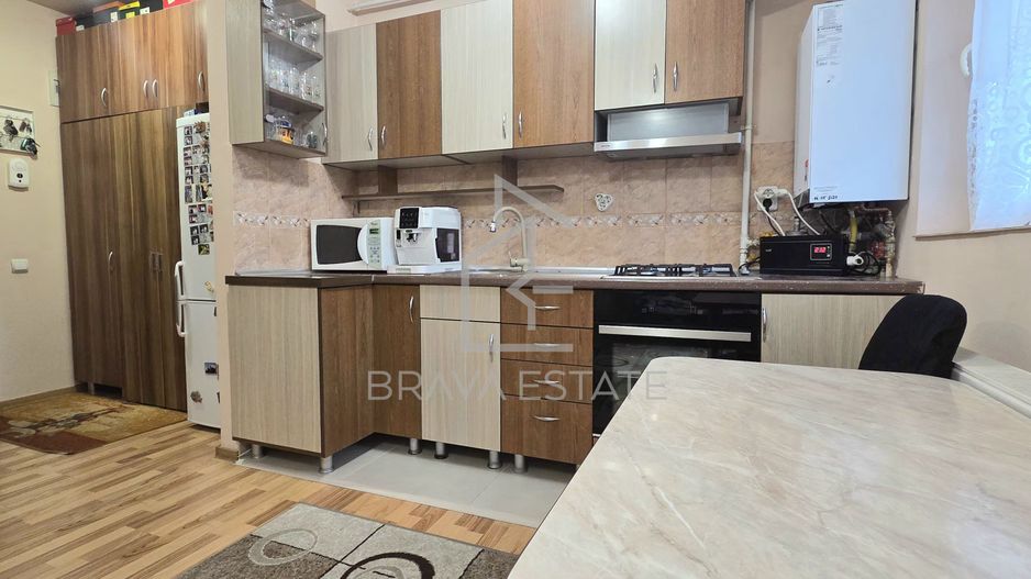 Apartament 3 camere , 43mp , 2 balcoane, zona Eroilor Floresti - Poză 13