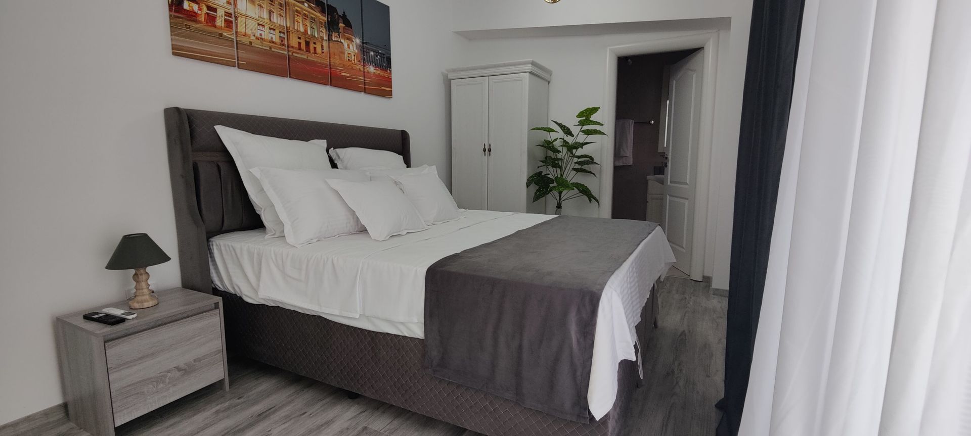 Studio modern, 30 mp | Strada Samuil Vulcan - Poză 1