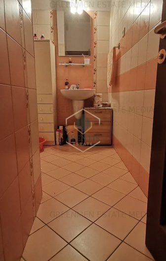 Inchiriere apartament 3 camere in vila, semidecomandat - Poză 8
