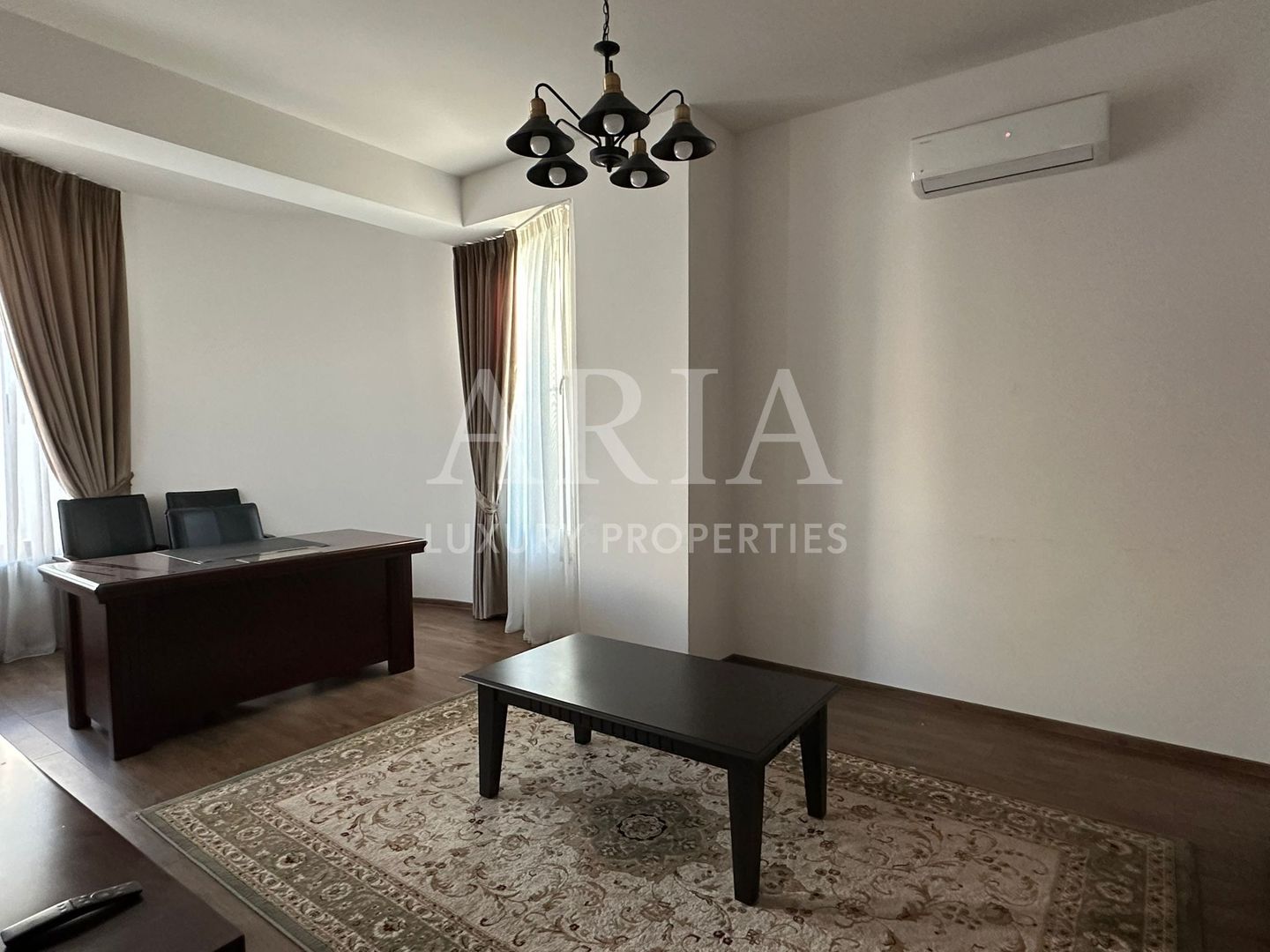 GRAND VILLA  PIPERA EROU IANCU NICOLAE - Poză 5
