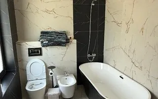 Vilă individuală de vânzare, 4 camere, 2 băi, dressing, 2 balcoane, 2 terase – Bucium-Bârnova - Poză 12