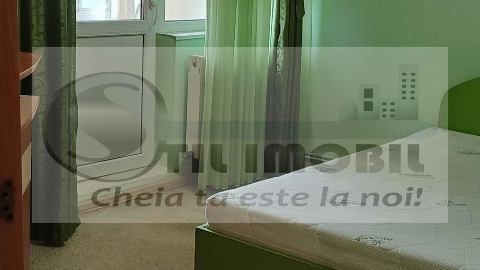 Apartament cu 3 camere si 2 bai, in Nicolina la etajul 3/4 ! - Poză 2