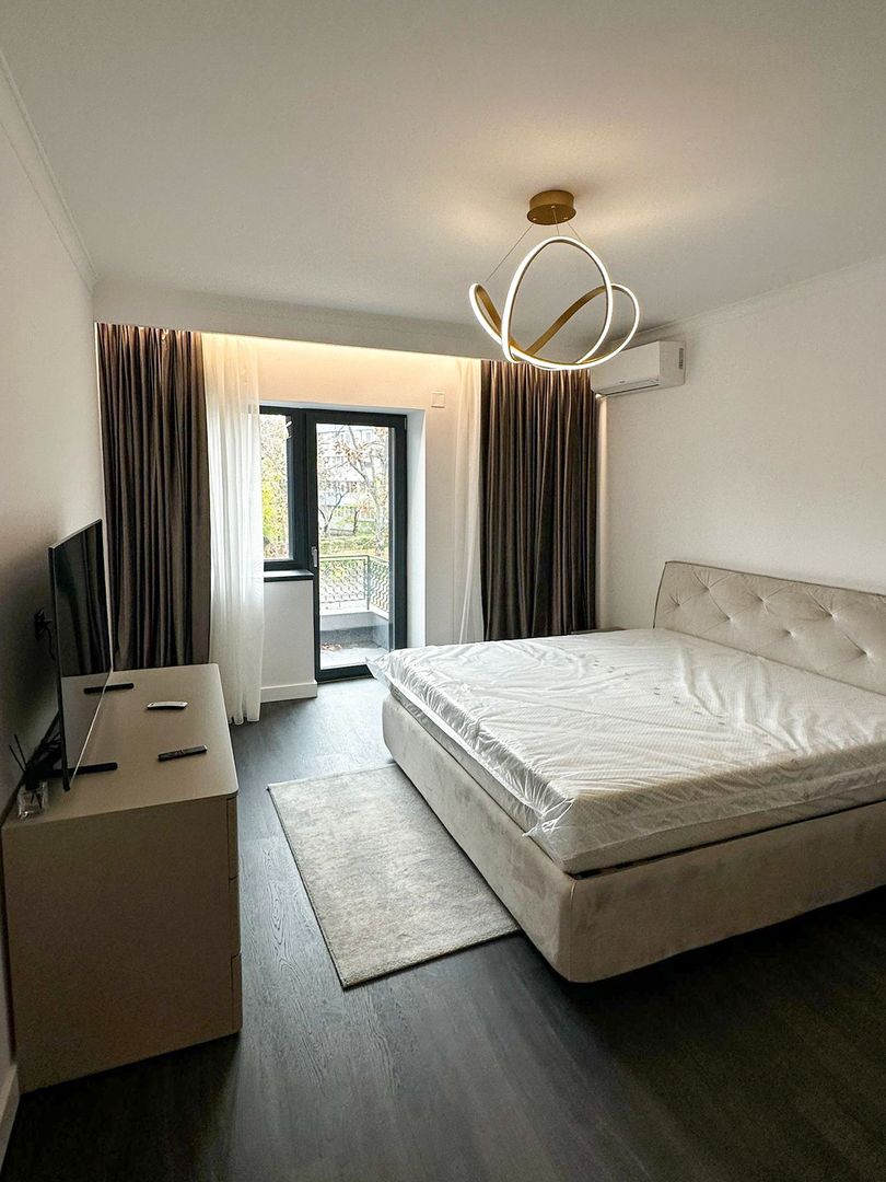 Sale of 3-Room Apartment, 114 sqm | Beller - Poză 7