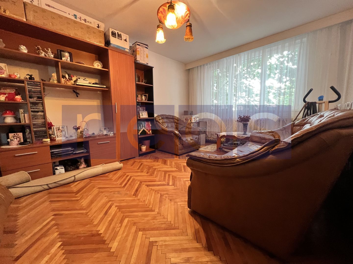 VANZARE 3 CAMERE | DECOMANDAT | ZONA TITAN - Poză 1