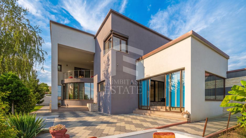 Vilă 342 mp cu piscină și 800 mp teren / 4 dormitoare / Pleașa - Poză 49