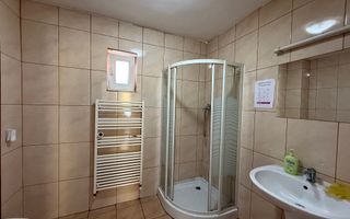 Casa individuala spatioasa, curte si parcare/zona Semicentrala - Poză 7