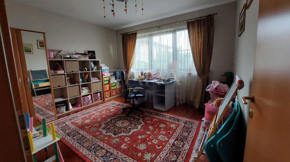 Casă cu 5 camere. de vânzare in Floresti, zona Parcului Poligon. - Poză 13