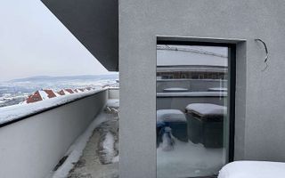 Apartament de 3 camere, 77mp + 50mp terasa, parcare, Baciu - Poză 13