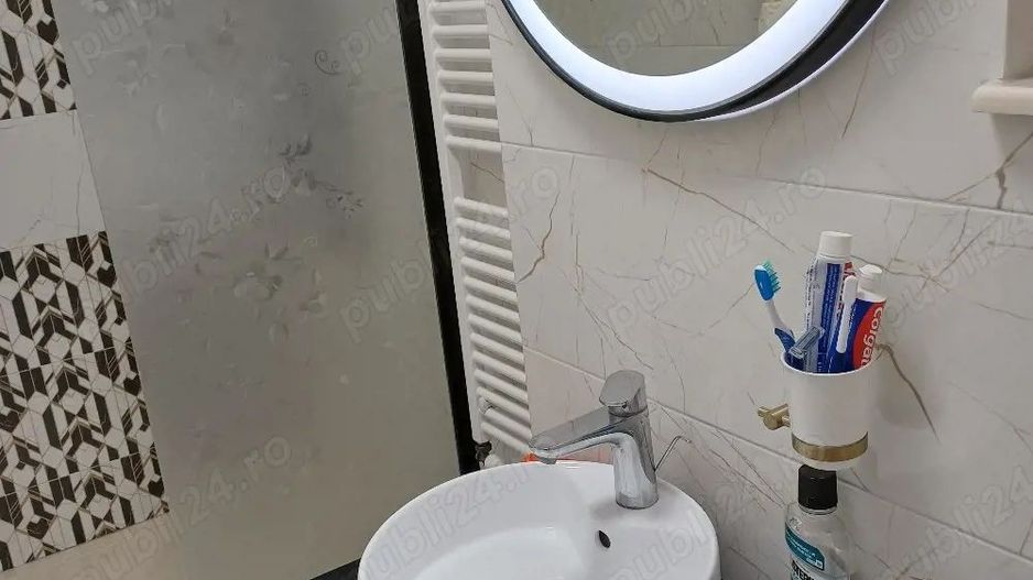 Apartament 4 camere, decomandat, etaj 3/4 - IC Frimu - Poză 13