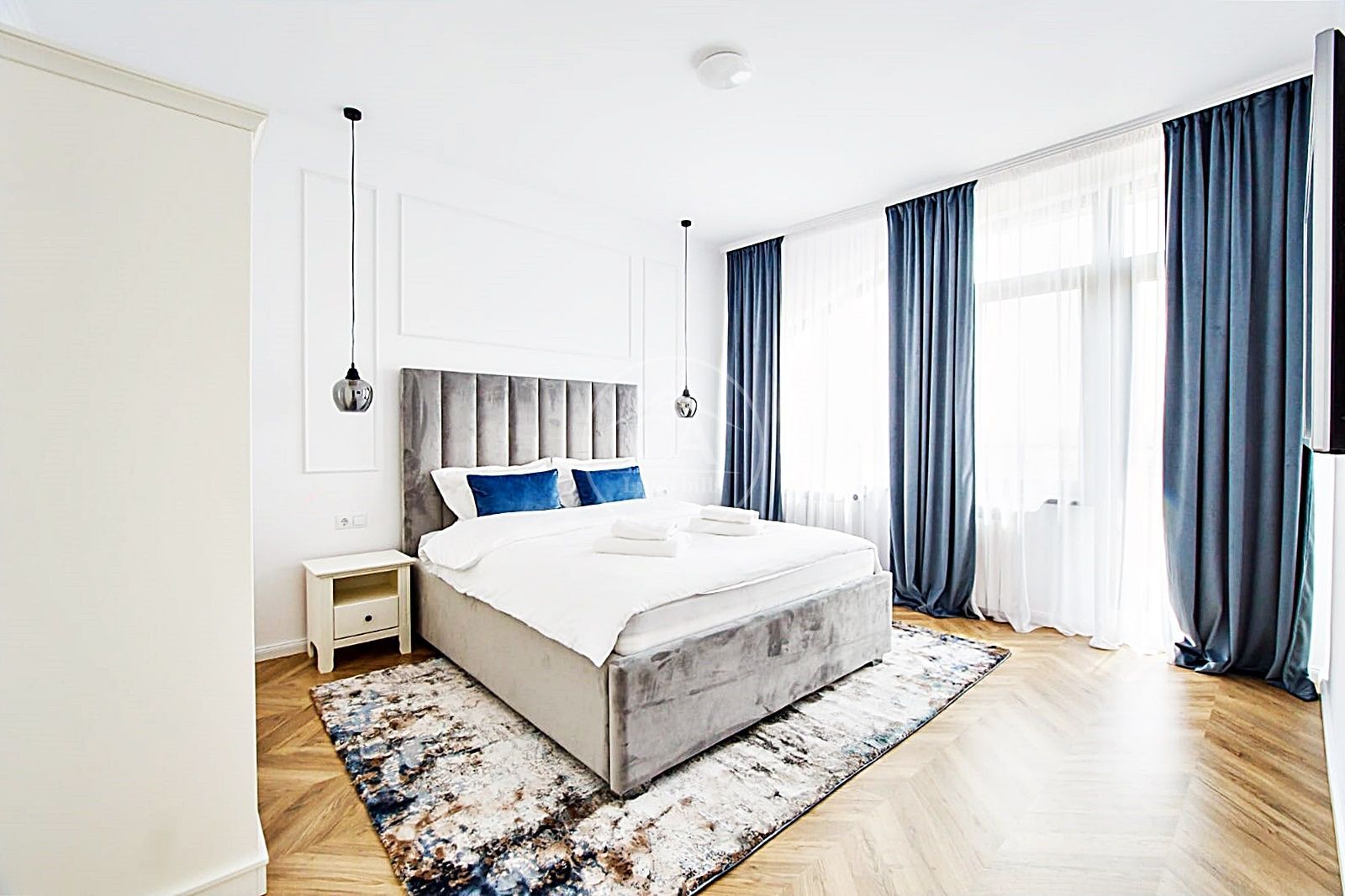 Apartament la casa, de inchiriat cu 2 camere in zona Centrala, Oradea - Poză 1