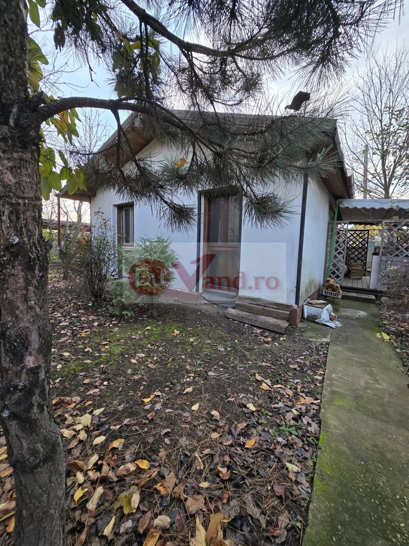 Exclusivitate! Proprietate in Sendreni, jud. Galati -  65.000 EUR - Poză 1