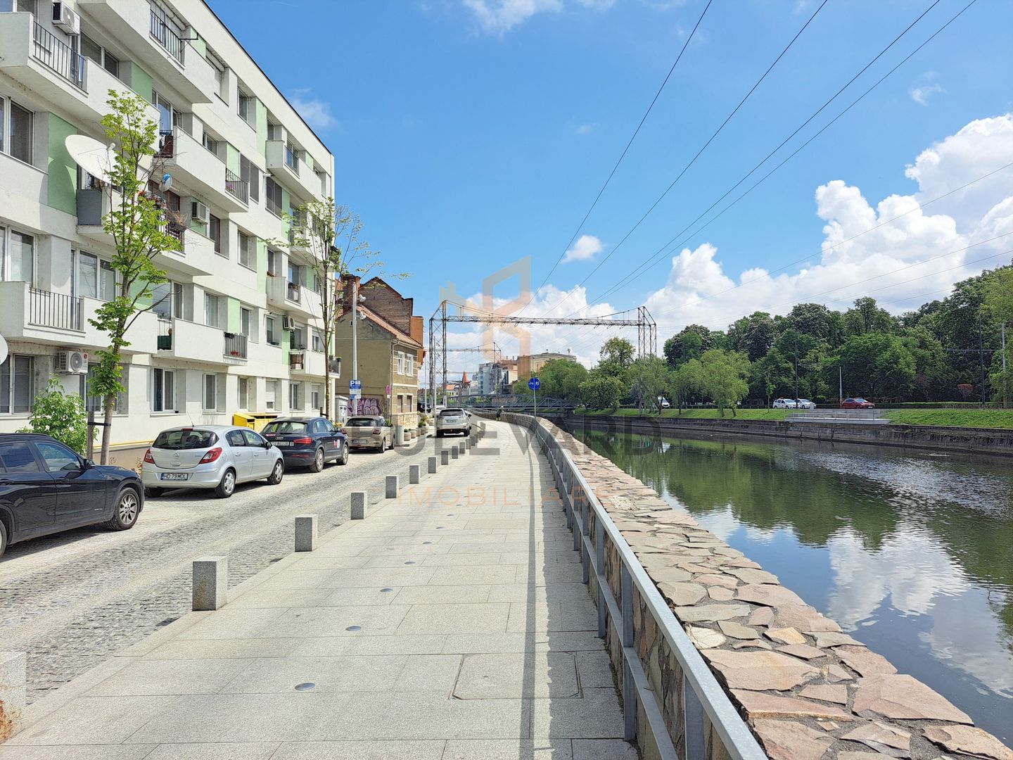 Apartament 2 camere in zona Parcului Central! - Poză 1