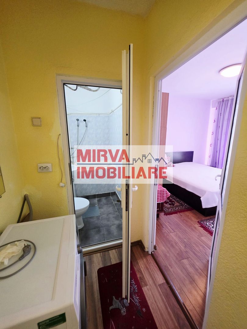 Apartament 2 camere semidecomandat | Ultracentral | Etaj 3 - Poză 2