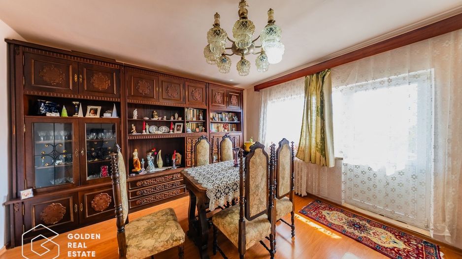 Apartament 4 camere, total decomandat, zona Miorita - Poză 2