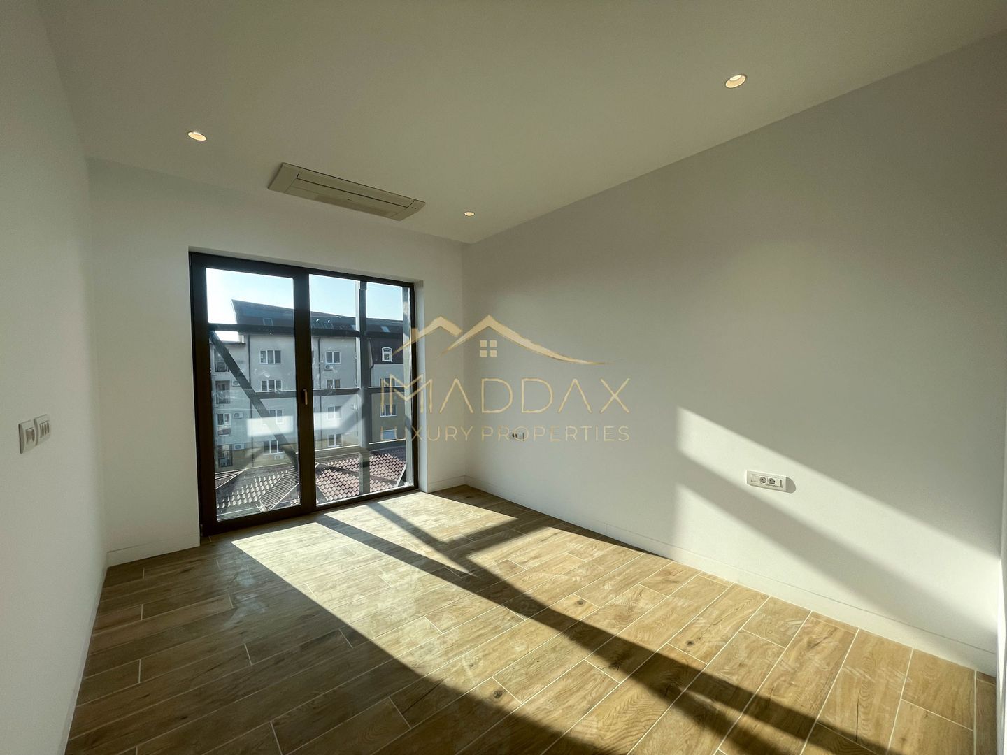 Impressive Penthouse-Triplex ** Green Building***/ 3 parking / Stefan Cel Mare - Poză 27