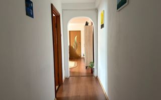 Apartament spatios cu trei camere, Piata Straduintei, 115.000€ - Poză 6