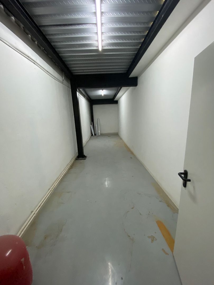 Spatiu comercial cu parcare - Poză 5