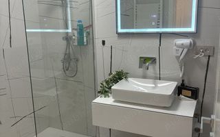 Închiriez apartament 2 camere, Unirii, centrală proprie, AC, parcare - Poză 8