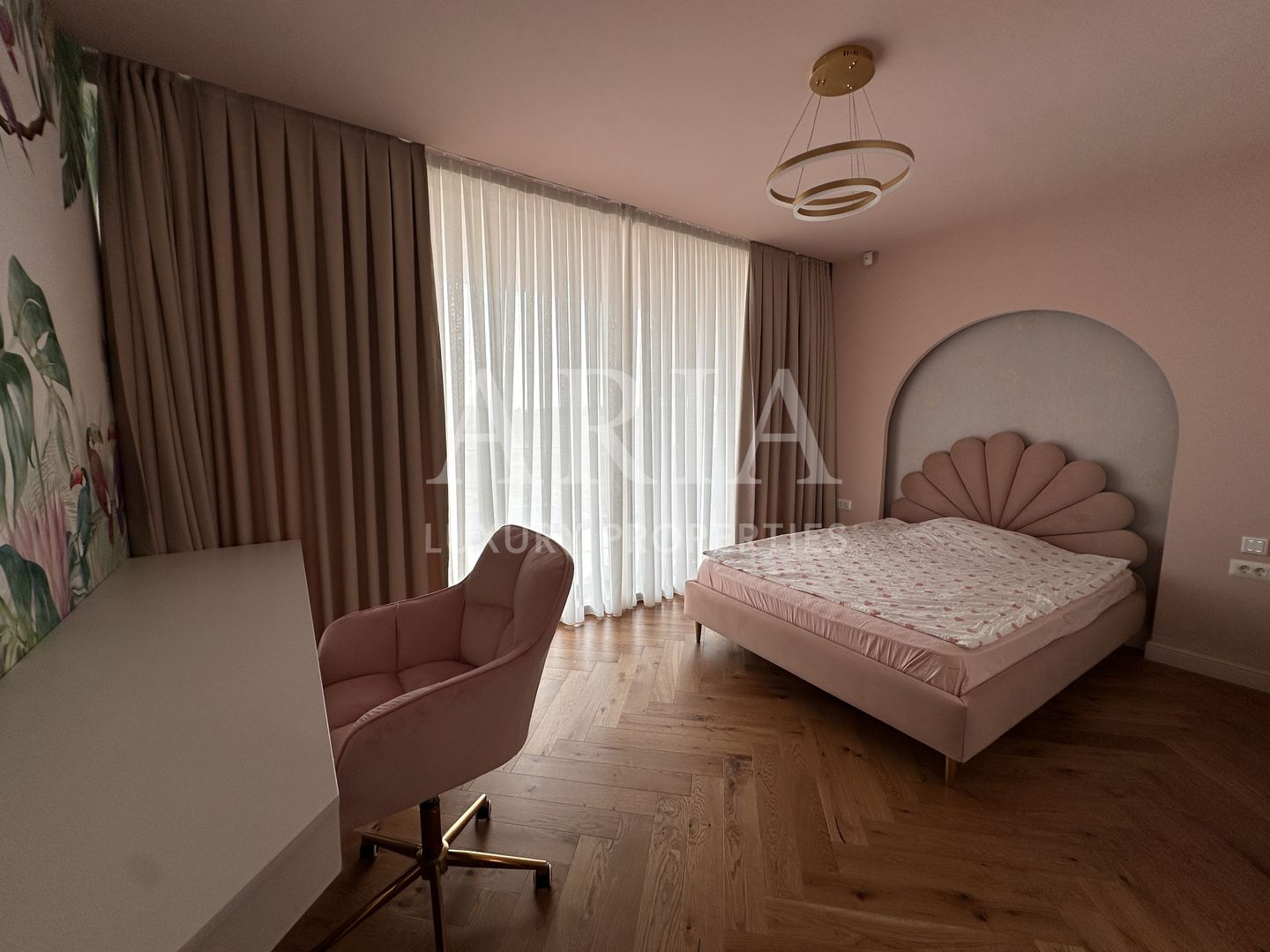 SMART VILLA - POOL - LUXURY GATED COMMUNITY - NEAR THE FOREST - Poză 9