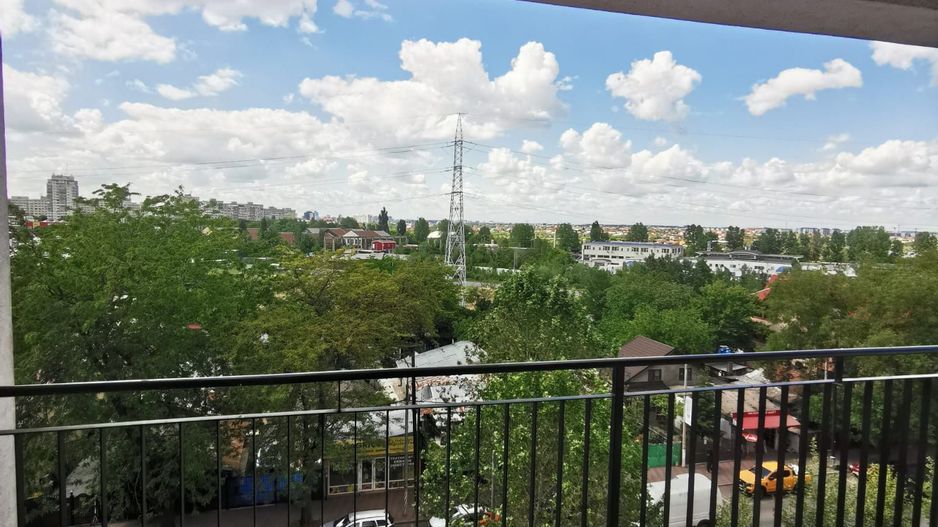 Garsoniera spatioasa mobilata si utilata - Poză 15