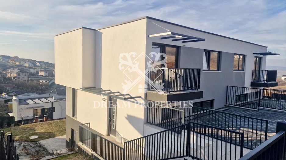 Duplex de vânzare în Dezmir, priveliște superbă! - Poză 14