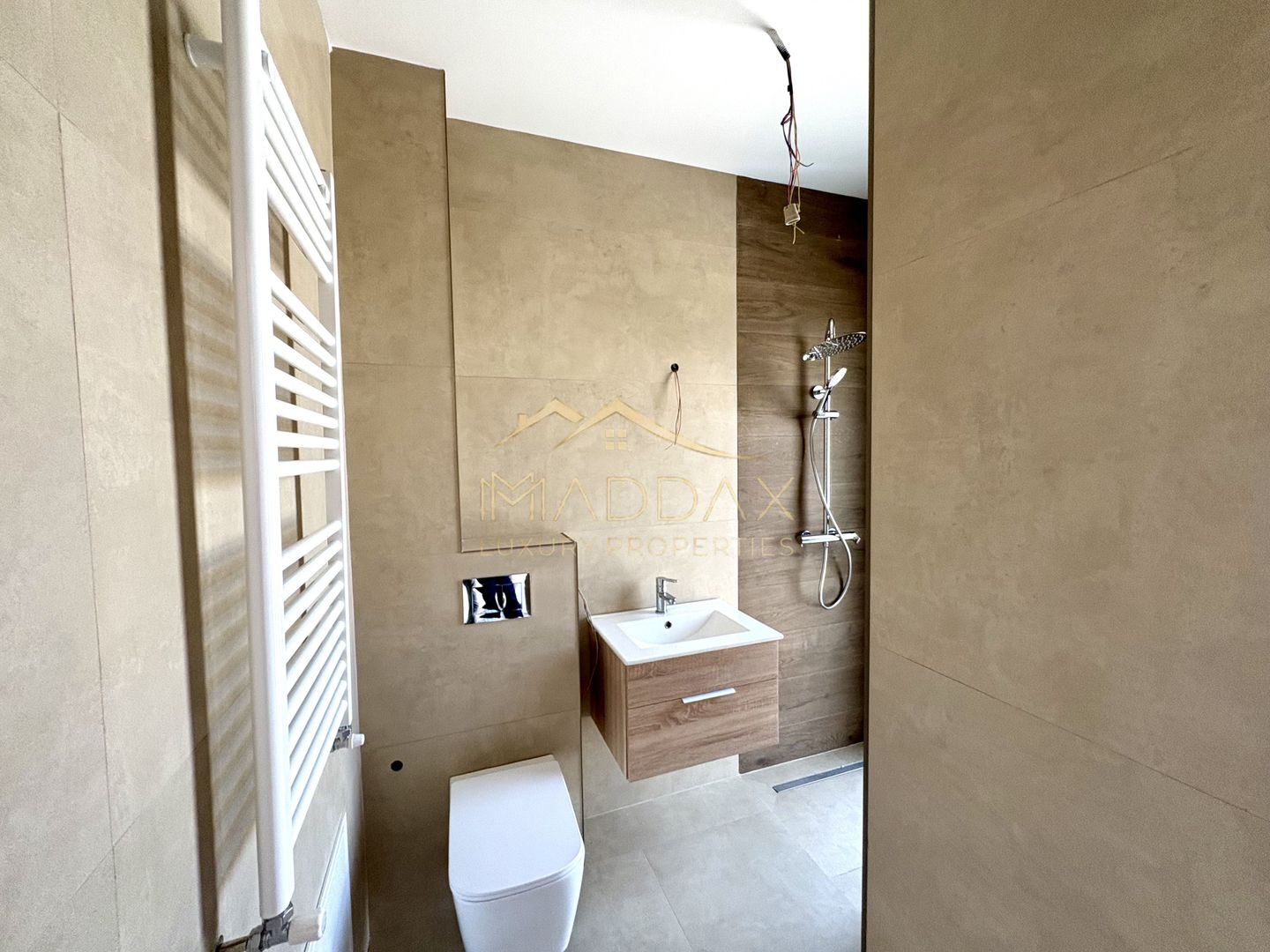 Vila Premium cu 6 camere Tunari  P+1+M ~ Exclusivitate - Poză 27