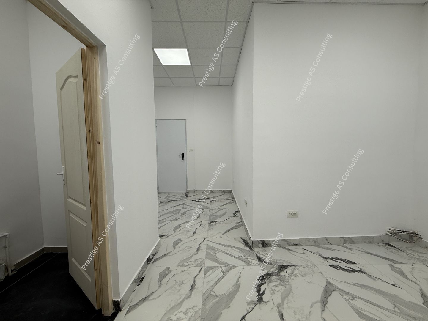 SAD 80mp | Pretabil Birouri, Farmacie, | Blascovici - Poză 9