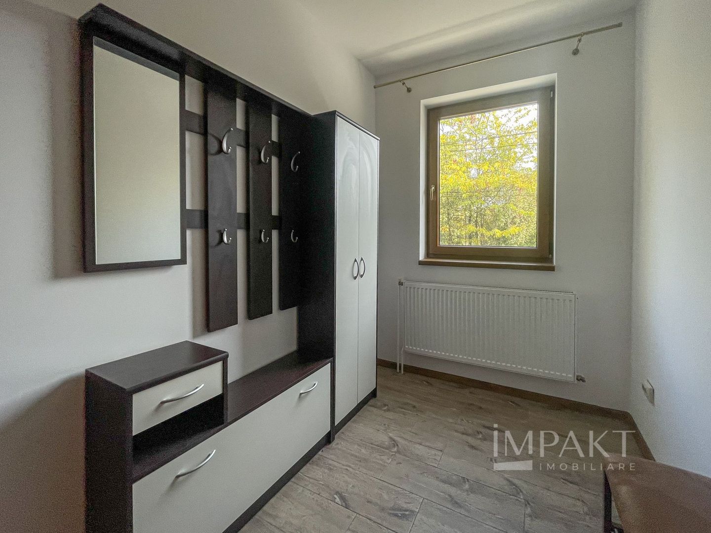 Casa individuala cu 6 camere, in cartierul Buna-Ziua - Poză 9