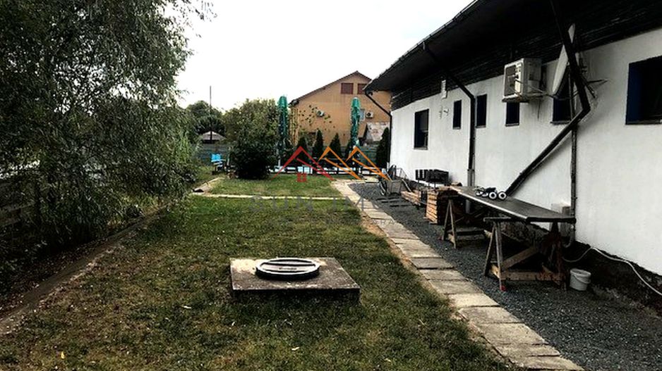 De vanzare pensiune 14 camere, teren 1500 mp, multiple dotari - Poză 3