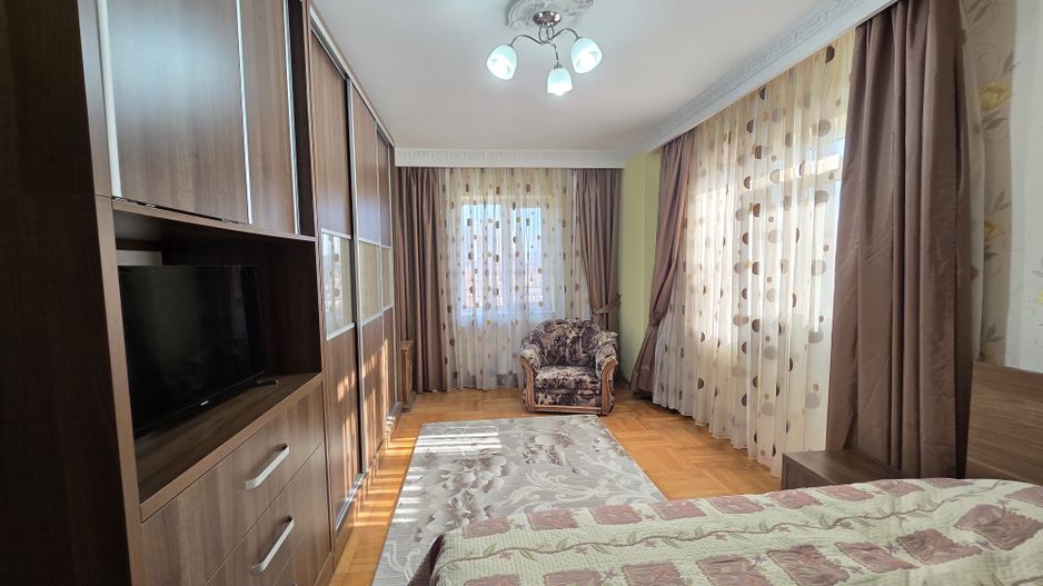 Casa D+P+E+M + Casa P+1 + Anexa | Teren 507mp | Zona centrala Mangalia - Poză 7