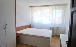 Apartament cu 3 camere in Complexul Studentesc - Poză 4