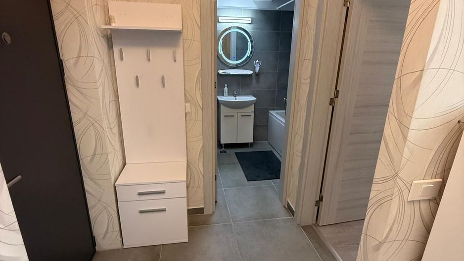 Studio Family Residence | Loc de parcare acoperit - Poză 6