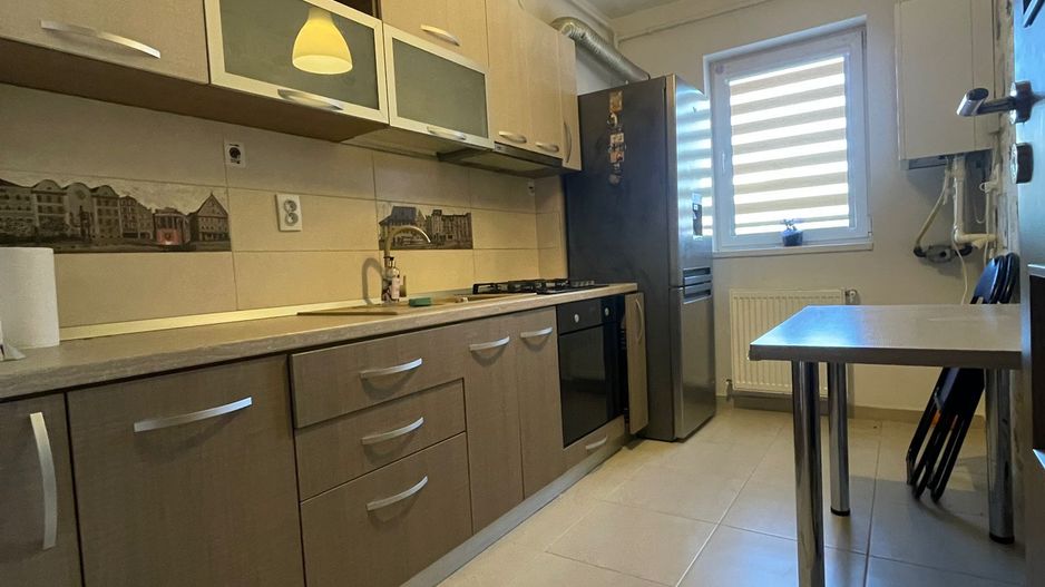 Apartament 2 camere,fix langa metrou,complex cu piscina - Poză 4