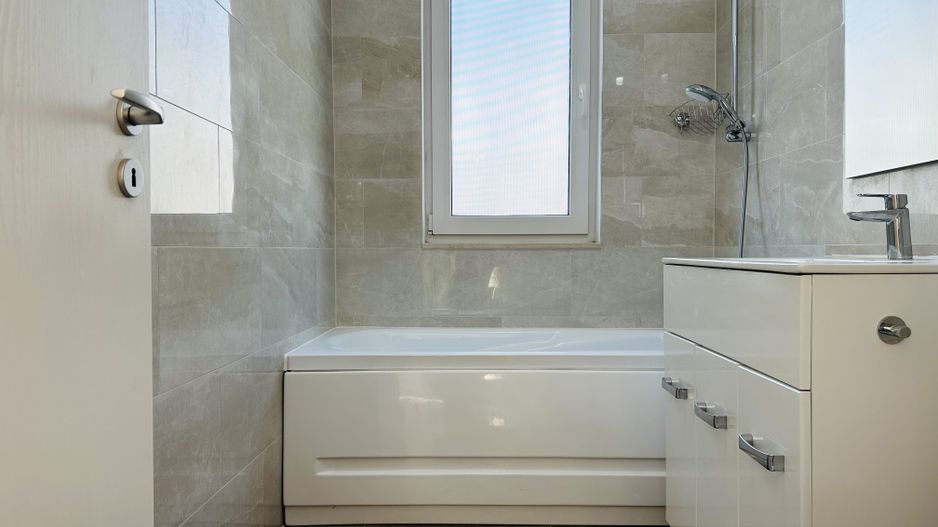 INCHIRIAT -  Prima inchiriere - Apartament Nou Decomandat | GRADINA 100 mp - Poză 15